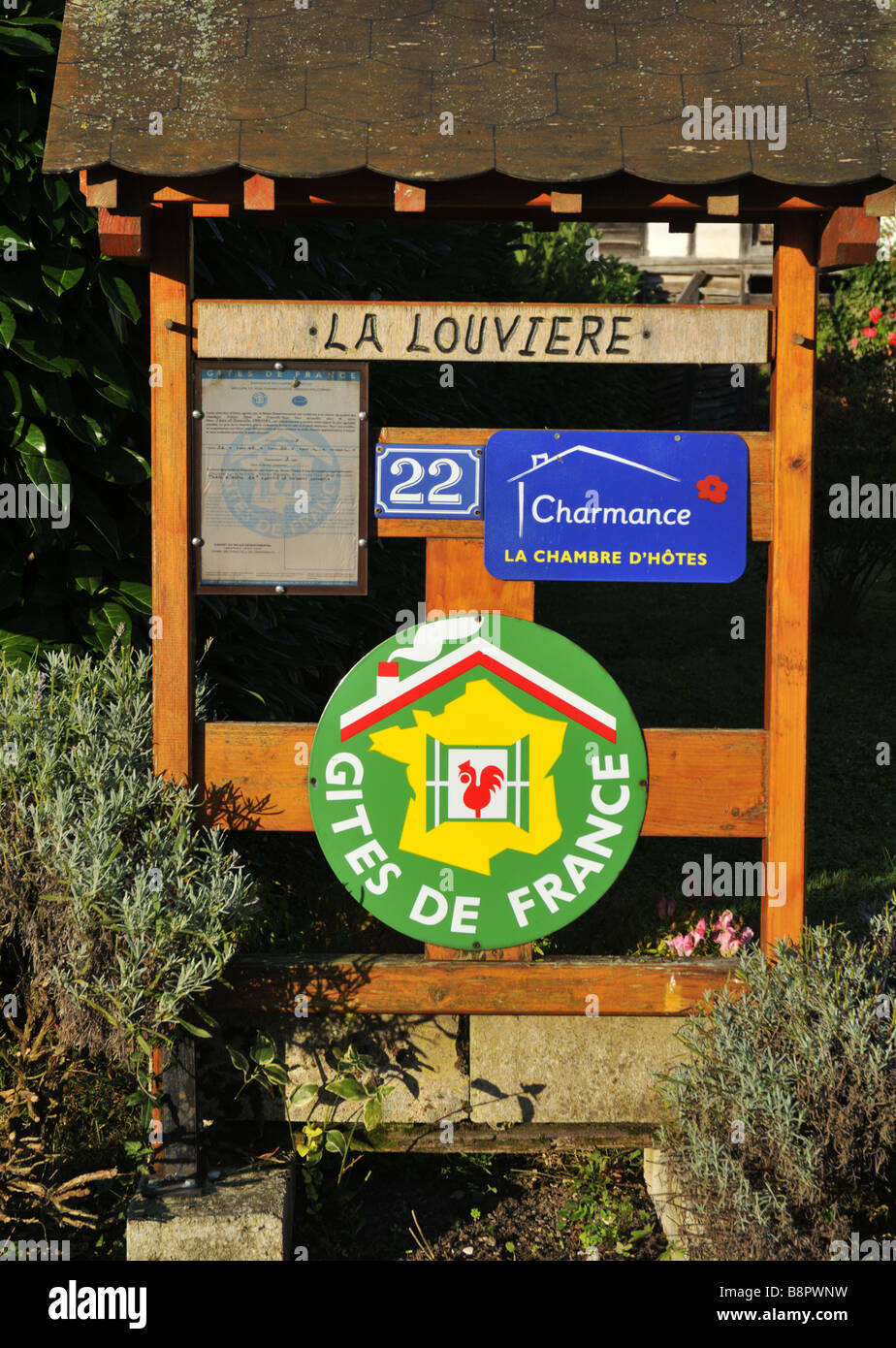 Bed and breakfast signs hires stock photography and images Alamy