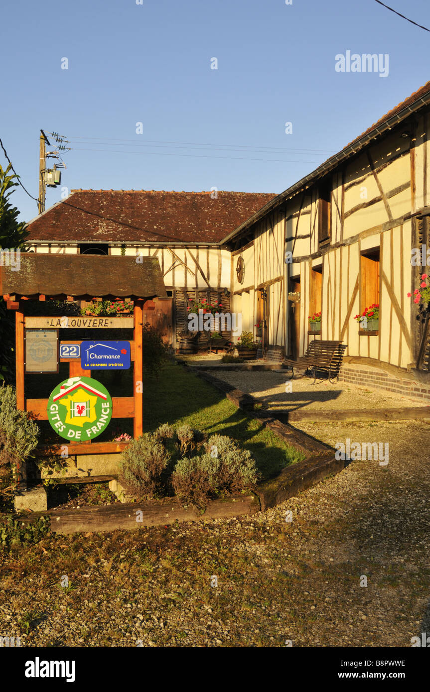 Bed and breakfast signs hires stock photography and images Alamy