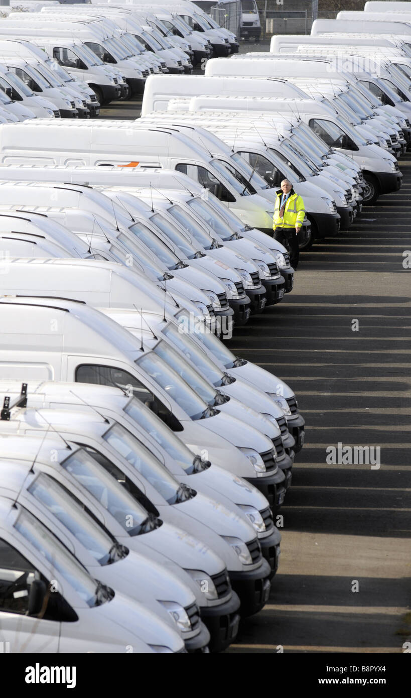 White vans uk hi res stock photography and images Alamy