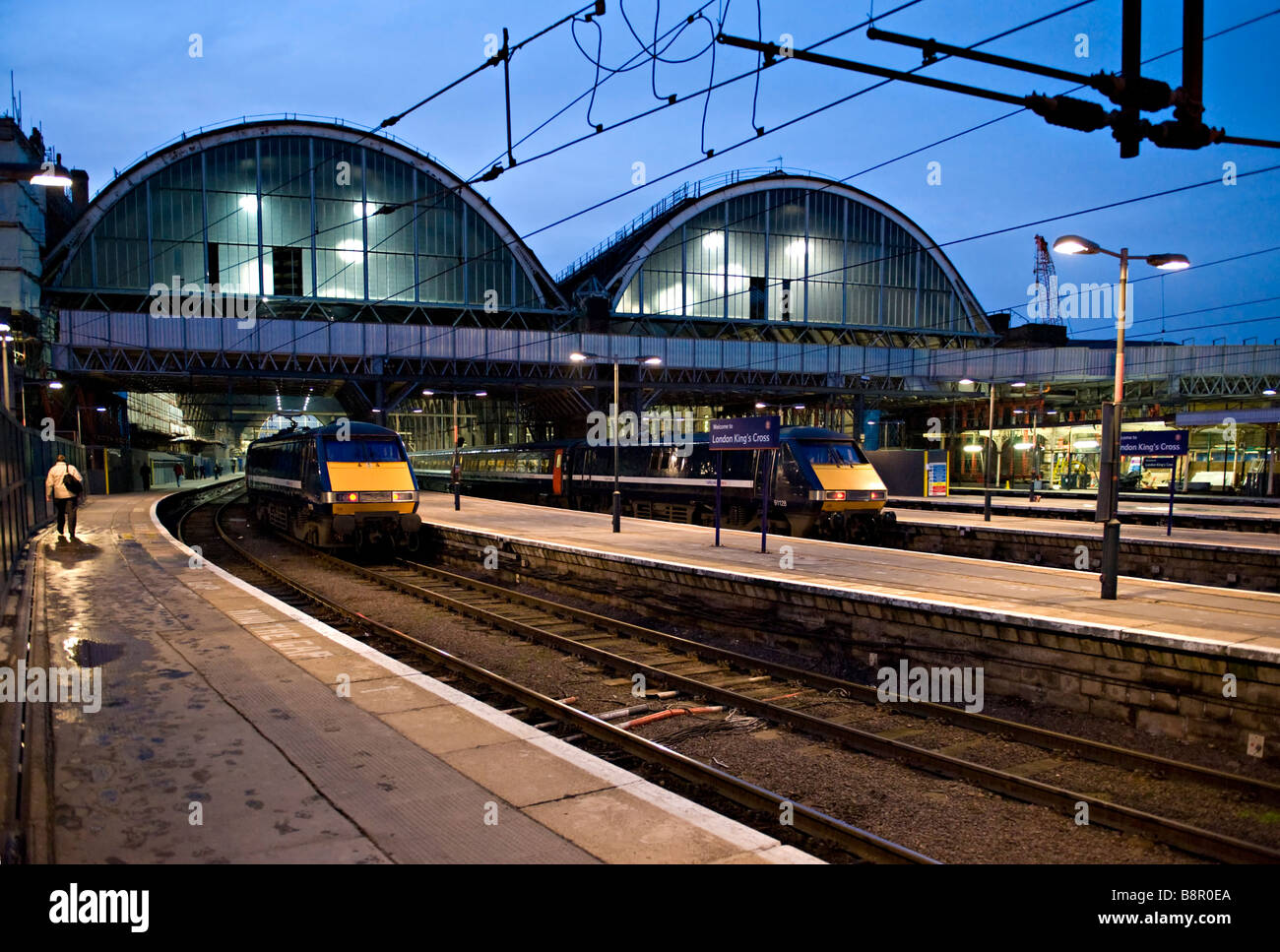 Dawn at Kings Cross Railway Station, London, UK Stock Photo