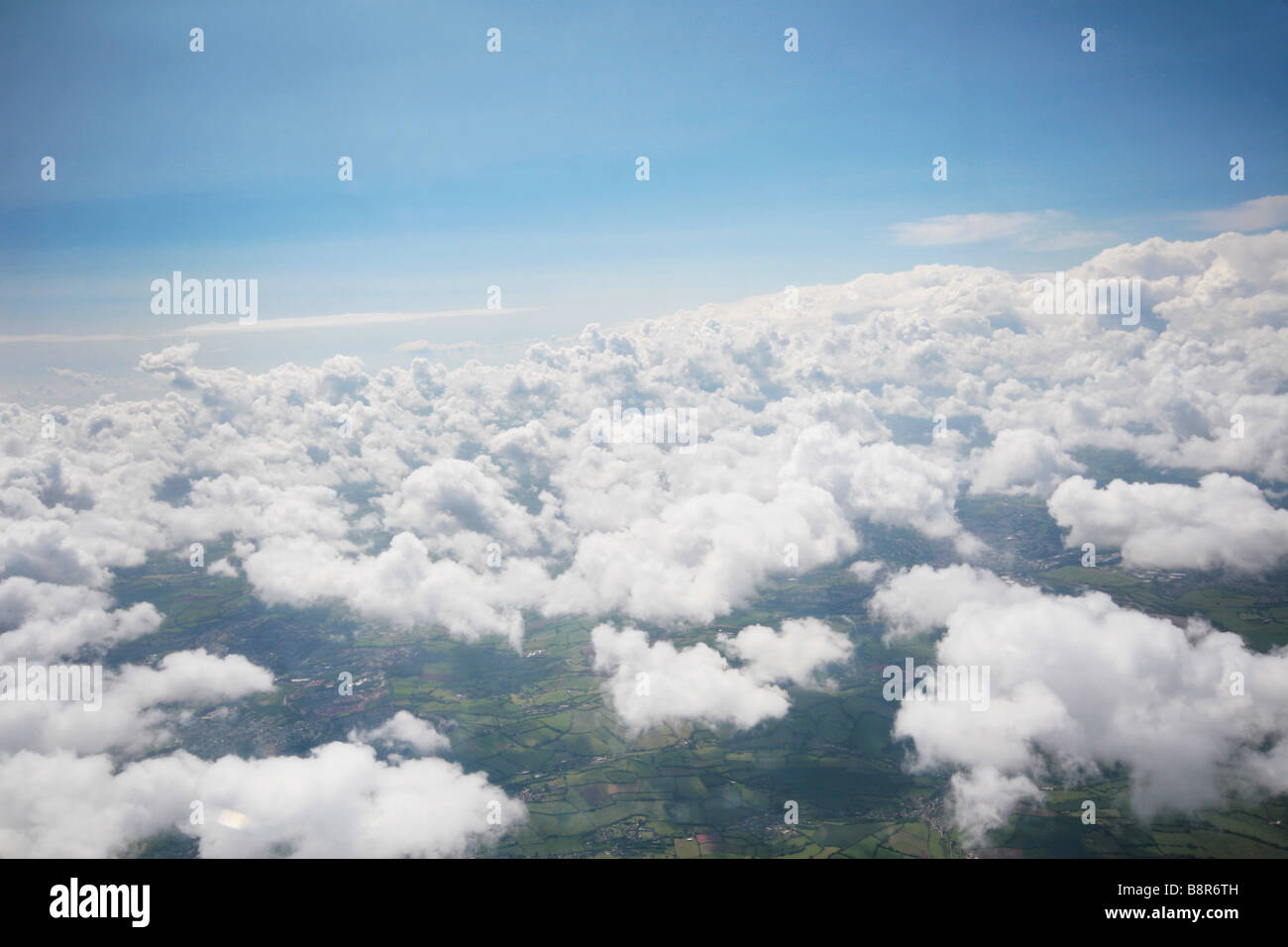 High in the sky hi-res stock photography and images - Alamy
