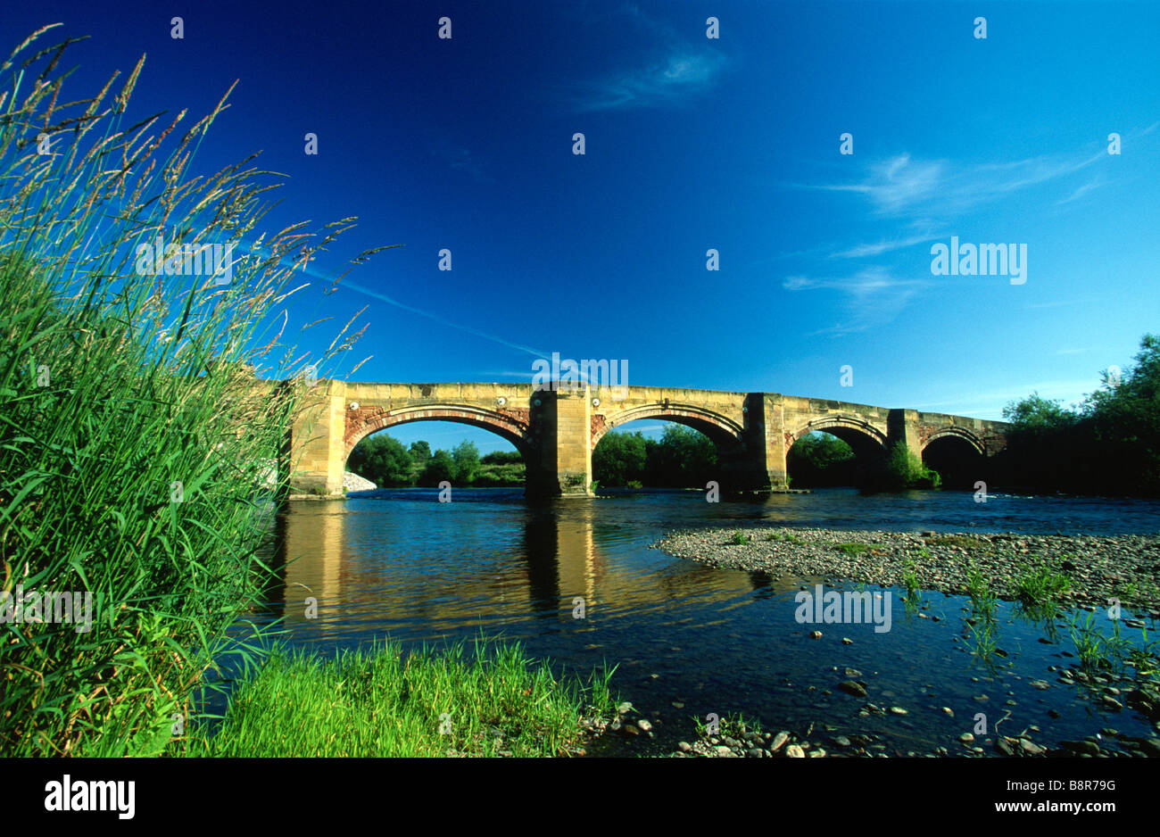 Bridge over the River Dee Bangor on Dee Wrexham Clwyd Stock Photo