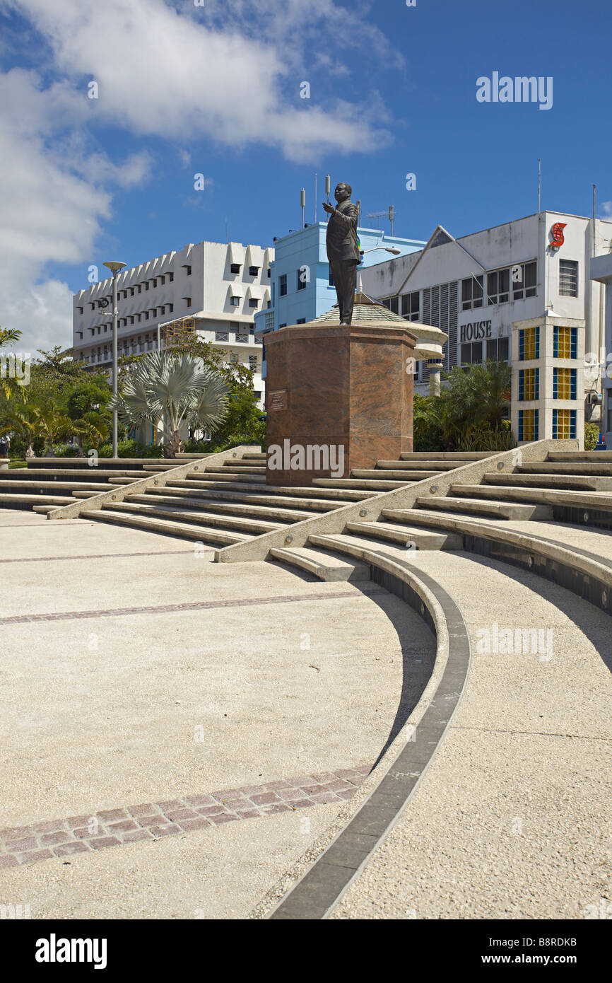 The Right Excellent Errol Walton Barrow statue, Independence Square, Barbados, St. Michael Stock Photo