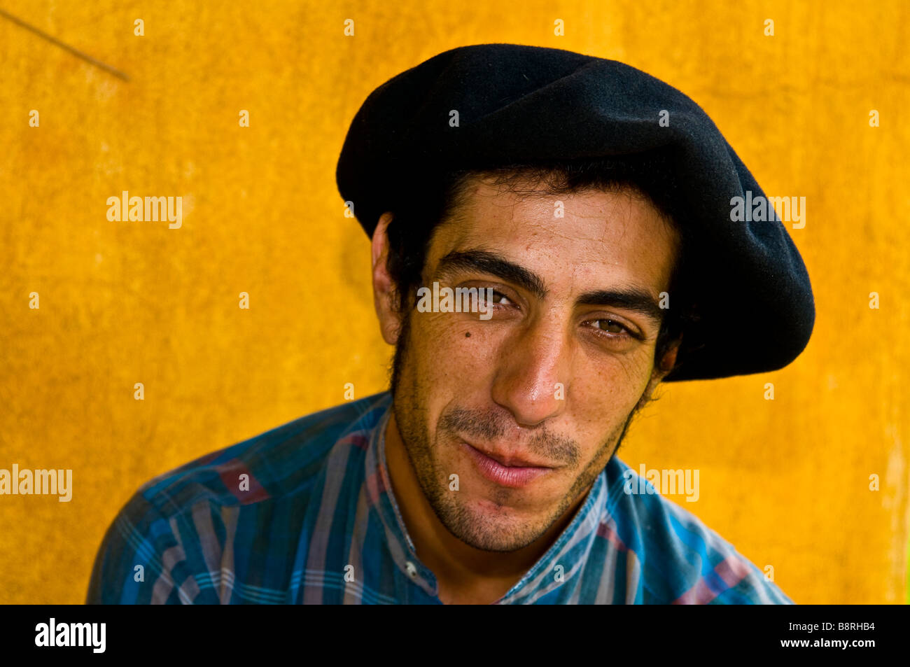 Argentinian cowboy takes a break,Estancia Ranch, Buenos Aires Stock Photo