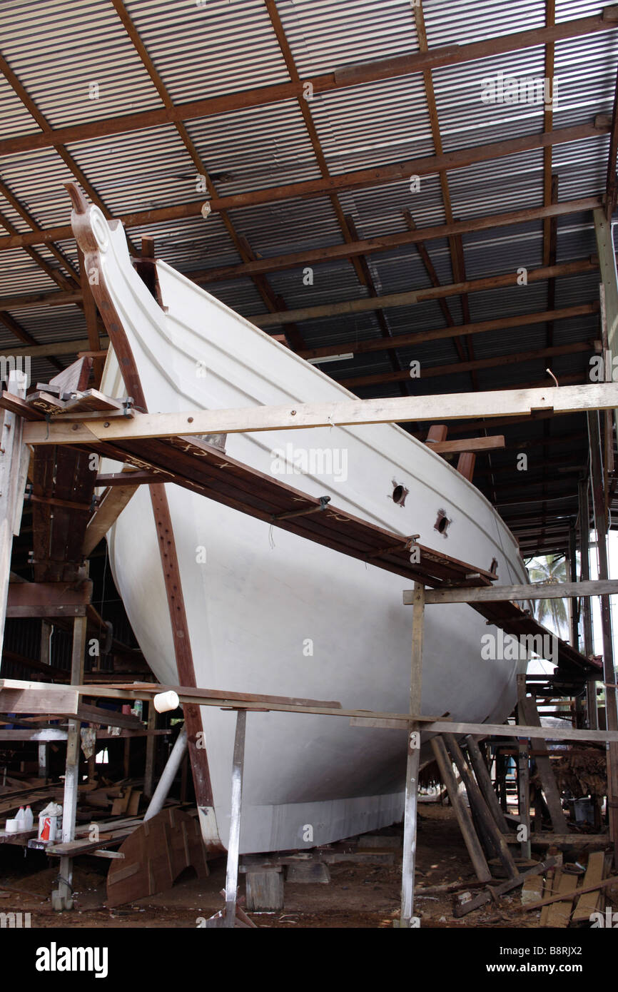 boat building industry at duyong in kuala terengganu