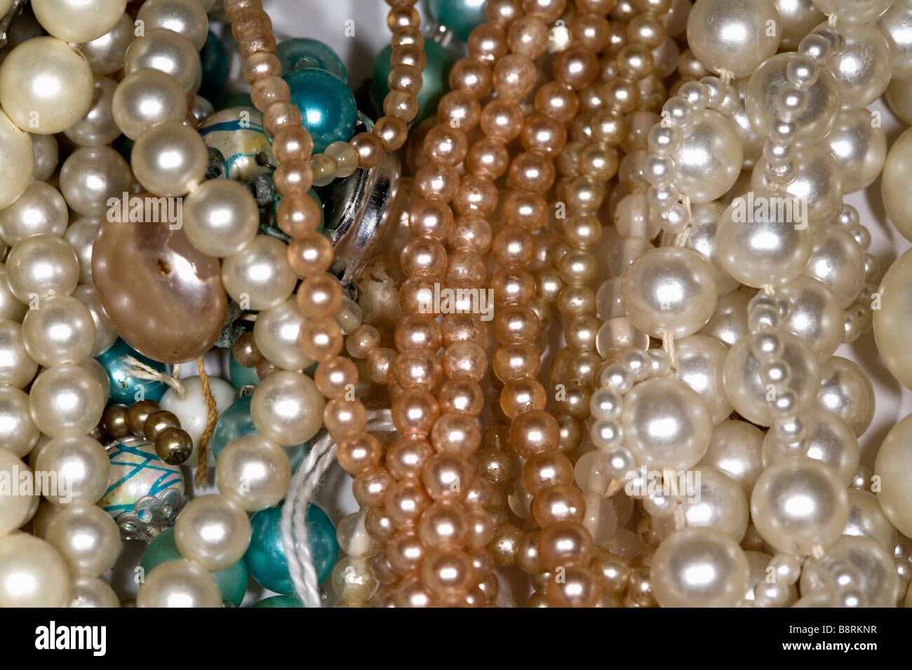 Group of jewelry hi-res stock photography and images - Alamy