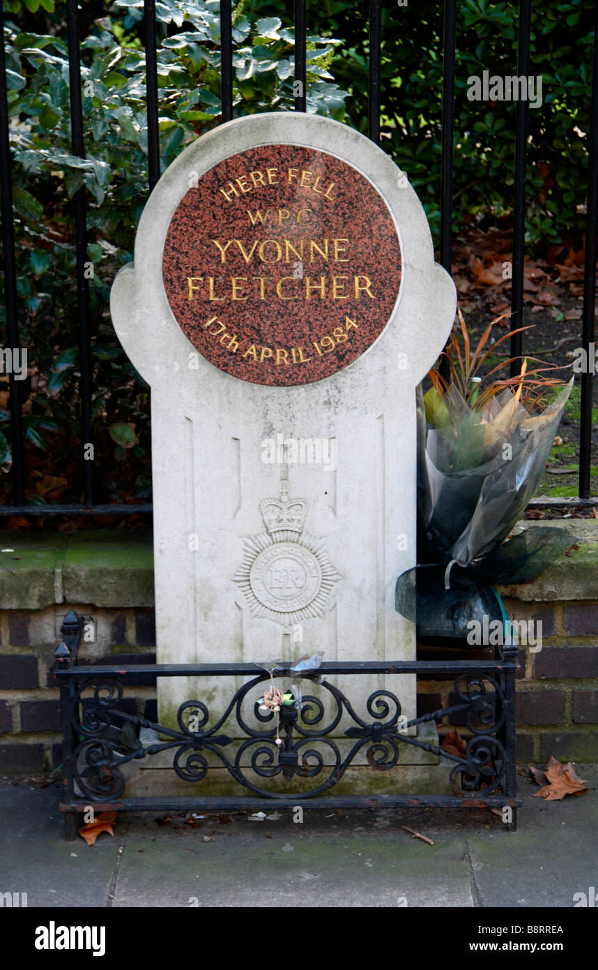 The memorial in St James's Square to WPC Yvonne Fletcher who was shot from the Libyan Embassy on 17th April 1984.  Mar 2009 Stock Photo