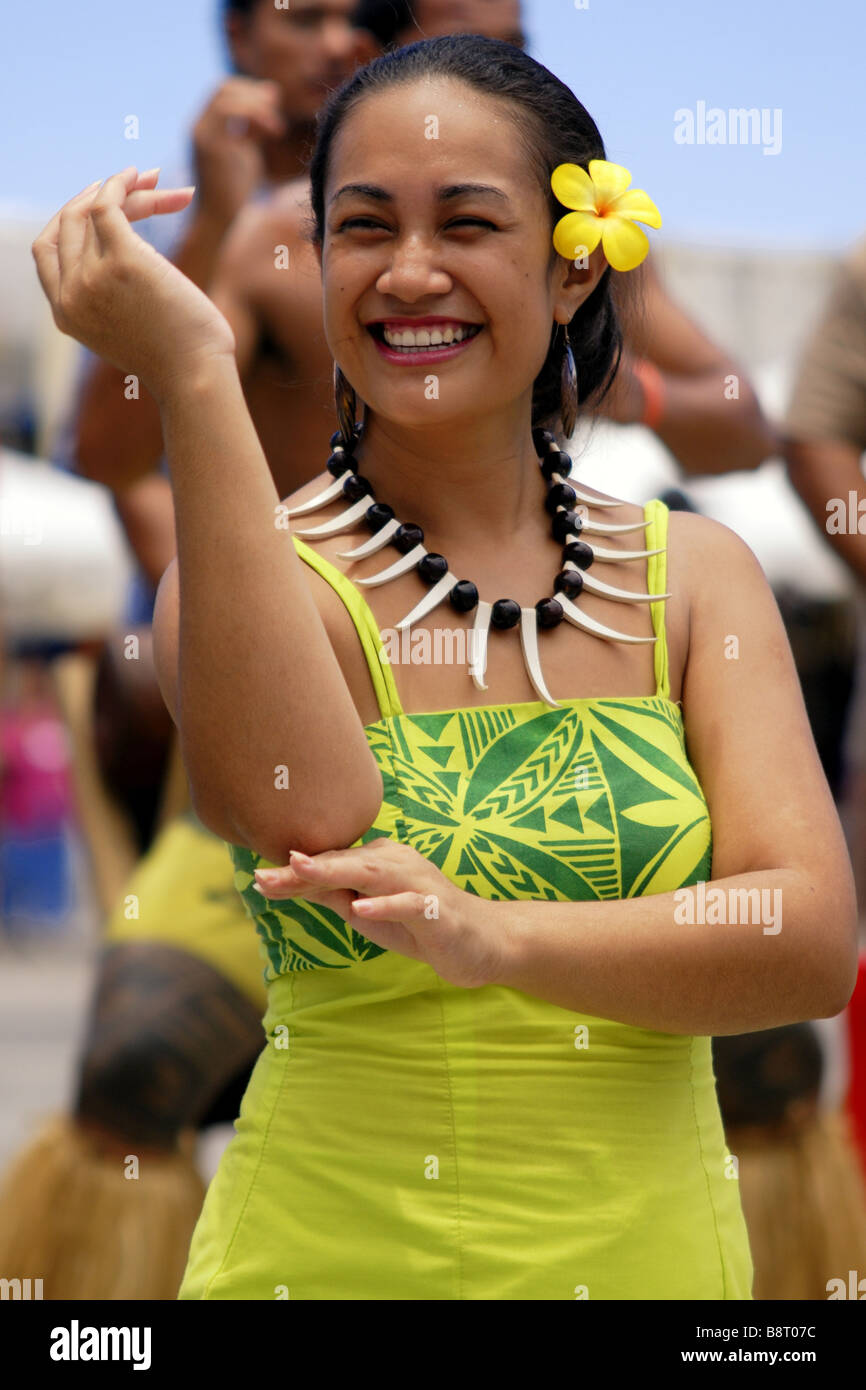 polynesian dancer in traditional costume performing during a performance in Apia, Samoa Stock Photo