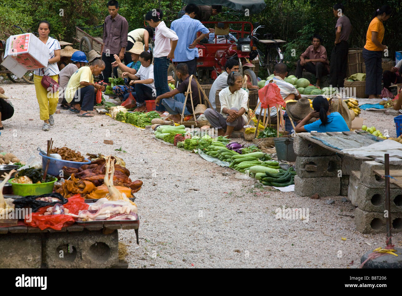 A countryside market near Yangshuo, Guanxi province, southern China Stock Photo