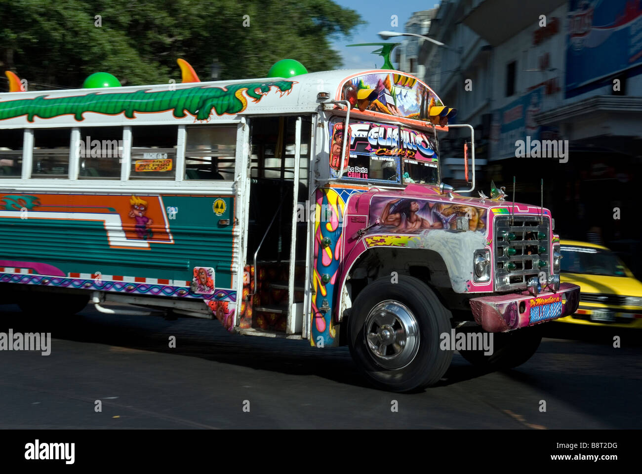 Beautiful ‘Diablo Rojo’ bus in Panama Stock Photo - Alamy