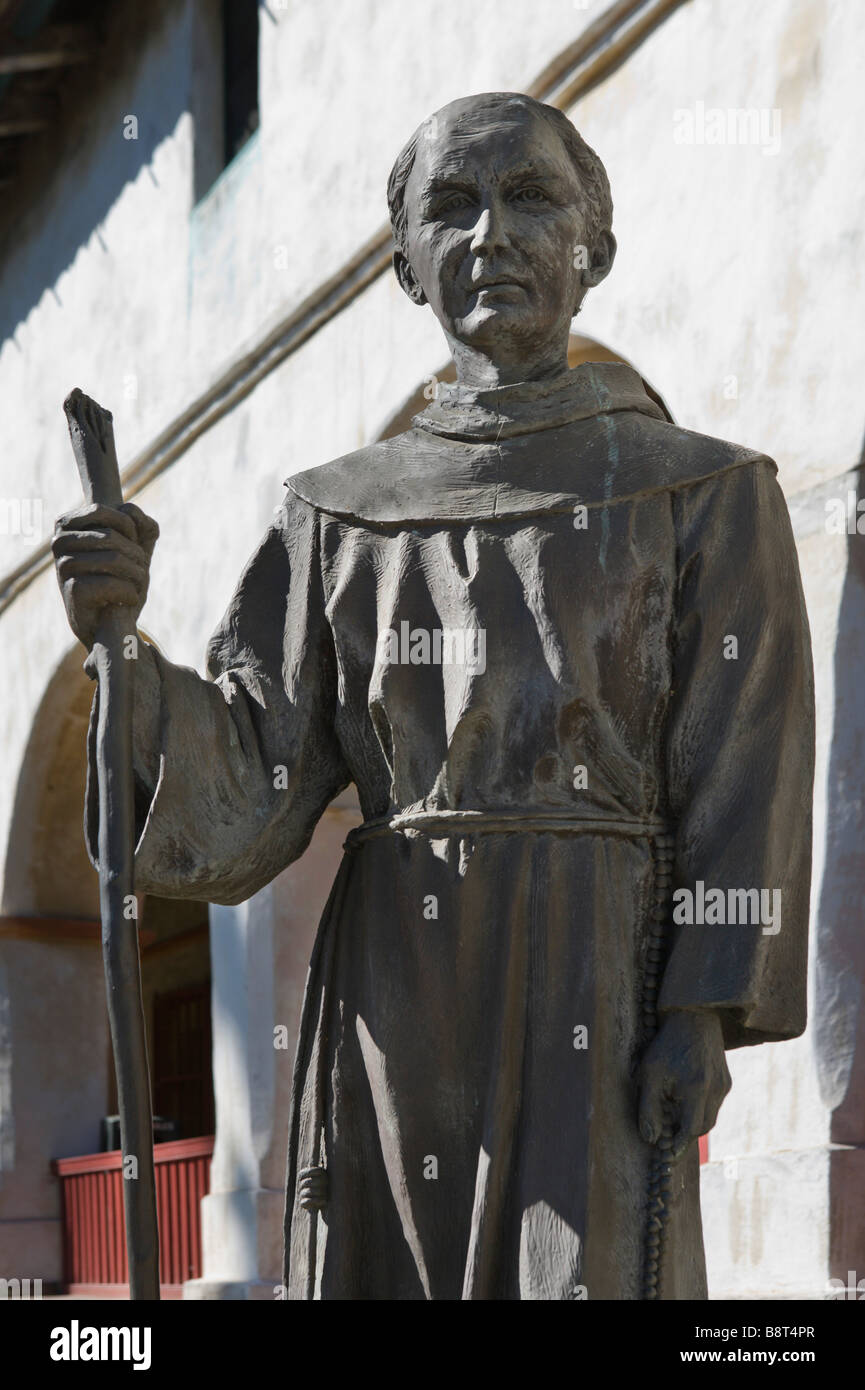 Statue in front of Santa Barbara Mission, Santa Barbara, California ...