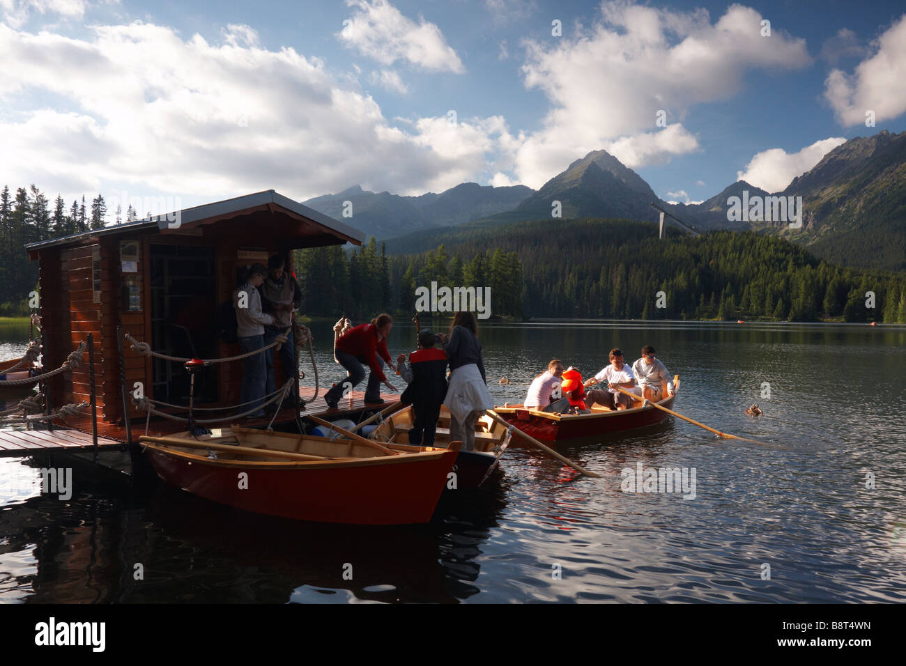 Marina sailing boats lake hi-res stock photography and images - Alamy