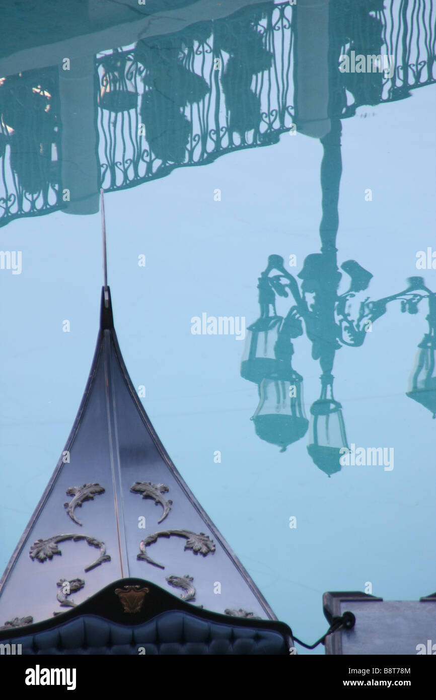 Gondola reflection hi-res stock photography and images - Alamy