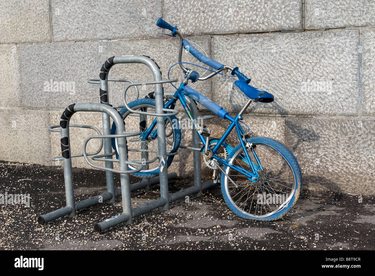 Abandoned bicycle Stock Photo