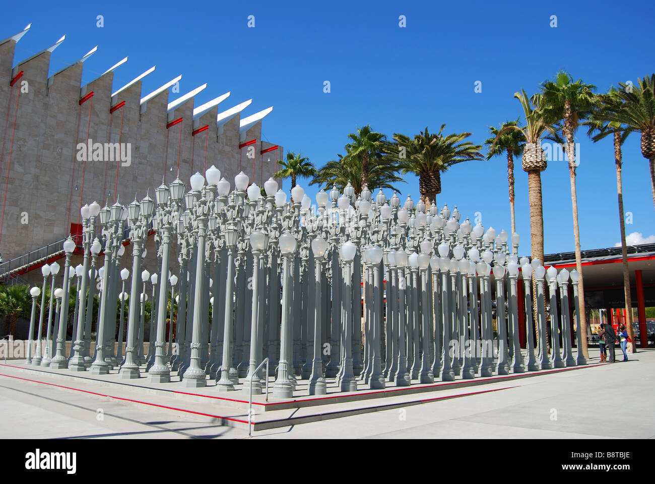 'Urban Light' sculpture, Los Angeles County Museum of Art, Wilshire Boulevard, Los Angeles, California, United States of America Stock Photo