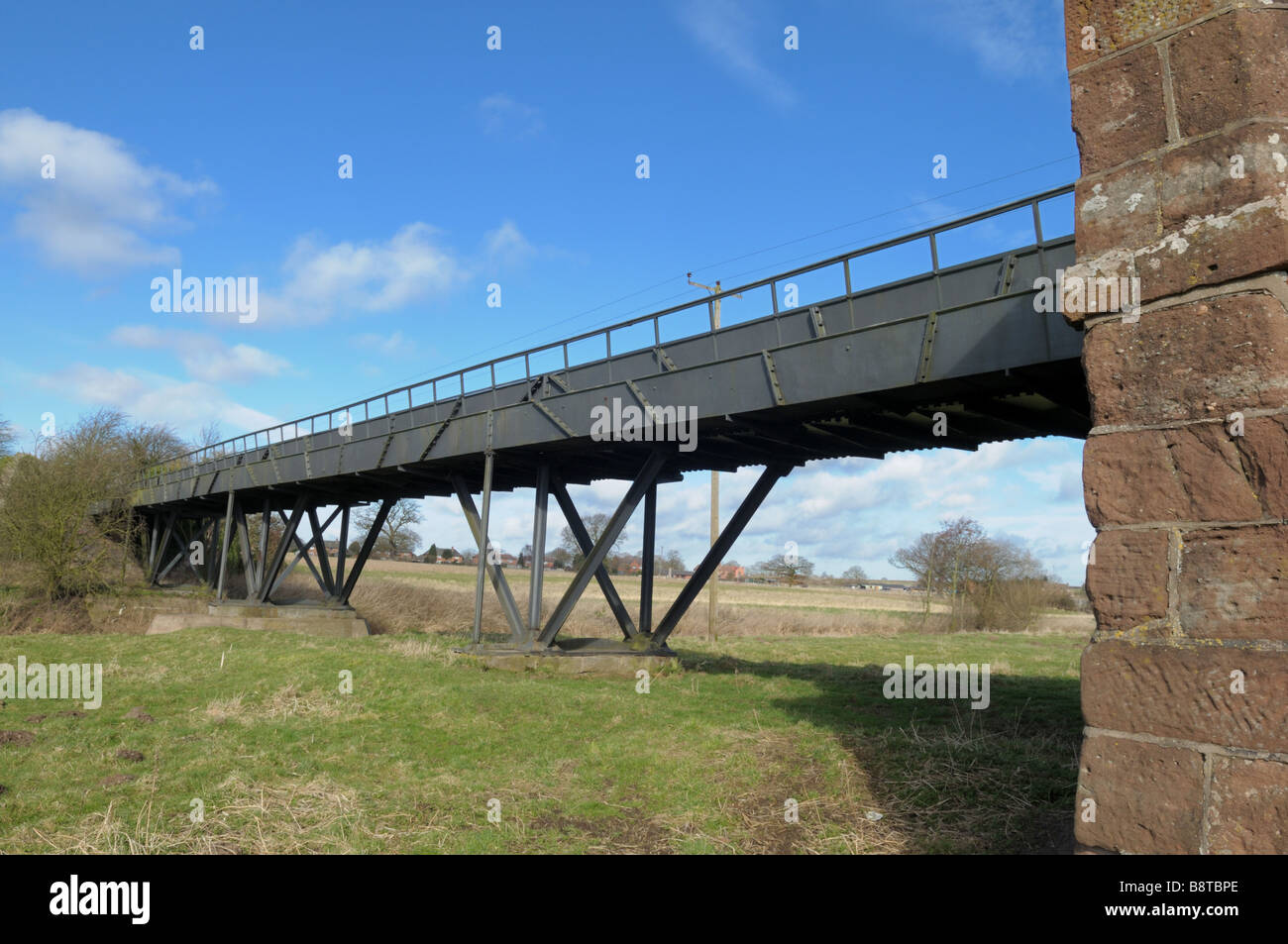 Thomas Telford's cast iron aqueduct at Longdon on Tern, Shropshire, England Stock Photo Alamy