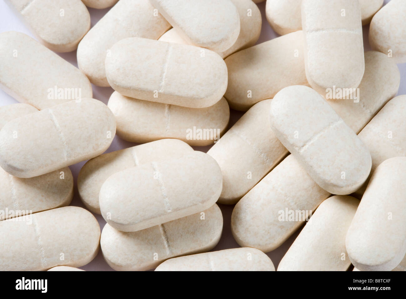 Nutritional supplement tablets (Glucosamine sulphate) Stock Photo