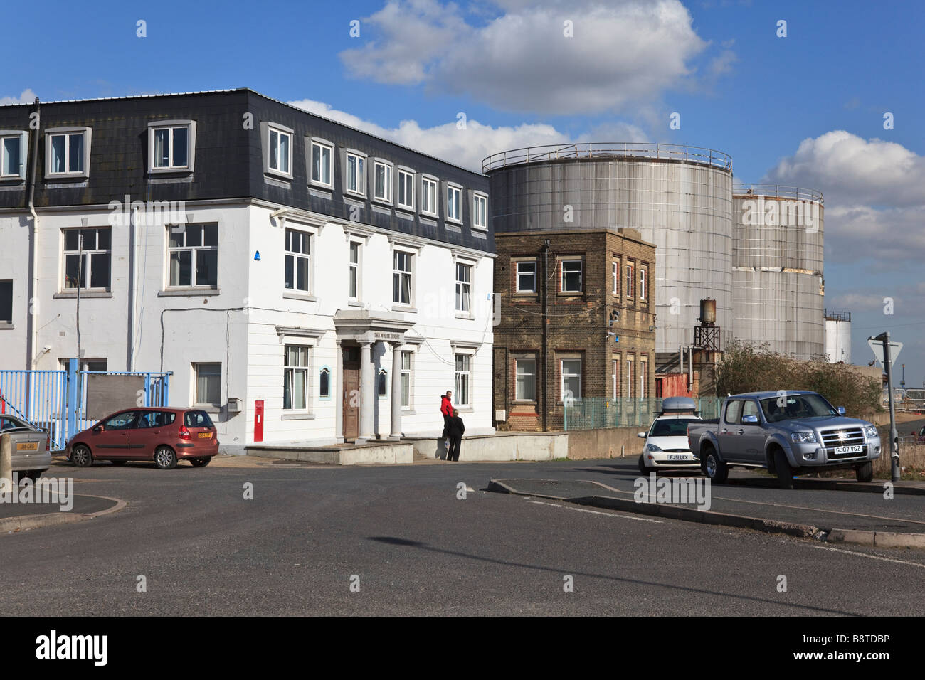 The White House on the River Thames at Gravesend, building