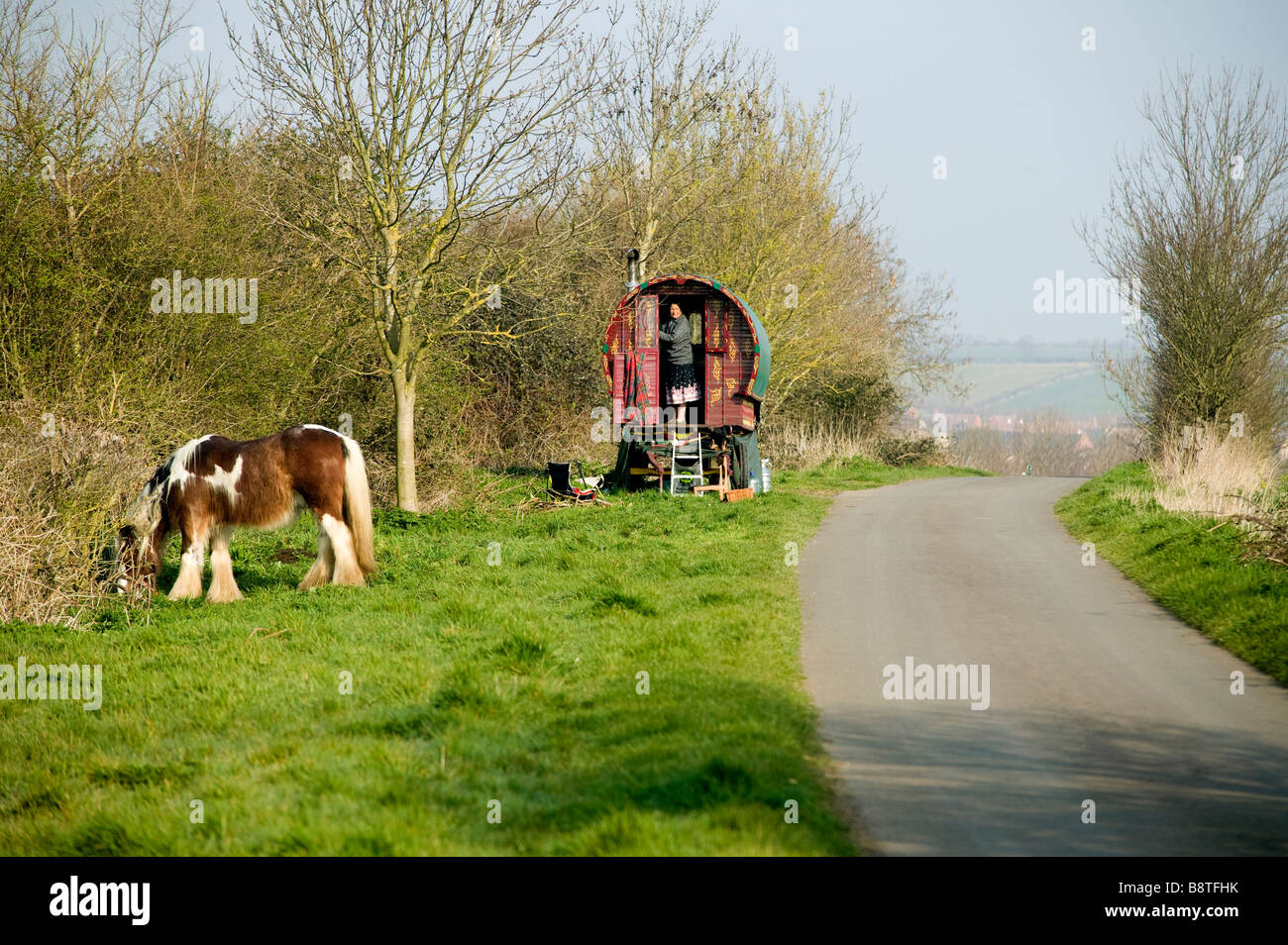 Gypsy Caravan near Shipston on Stour Stock Photo Alamy