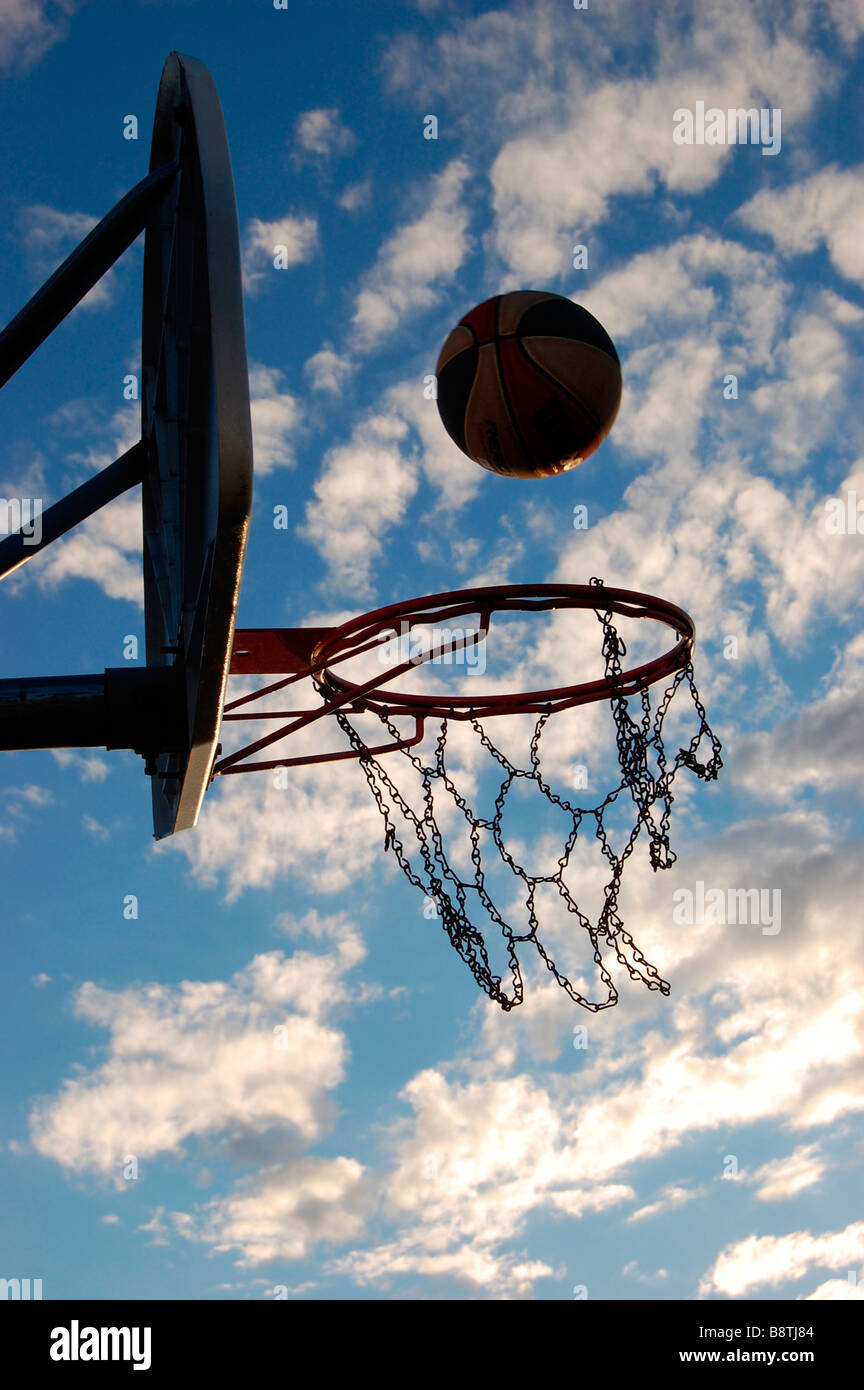 slam dunk in basketball Stock Photo