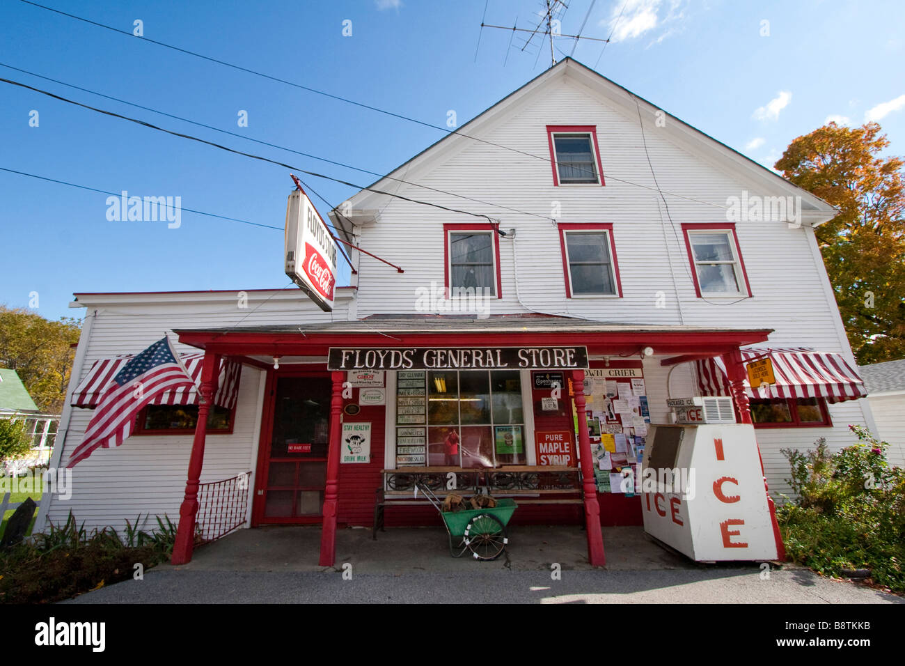 Floyd s General Store in rural Vermont USA October 9 2008 Stock Photo