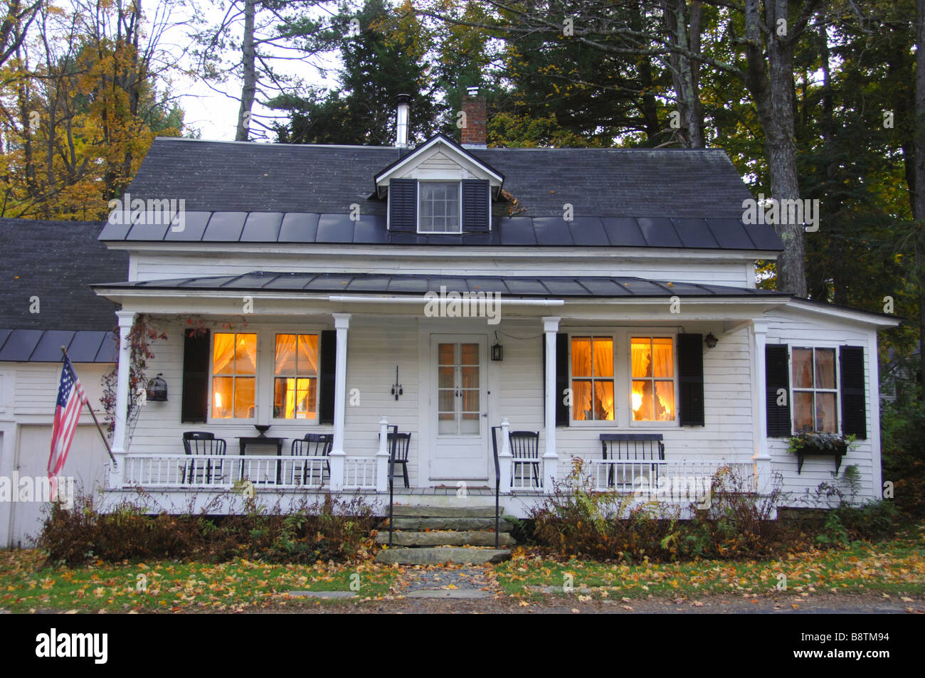 Clapboard house new england old hires stock photography and images Alamy