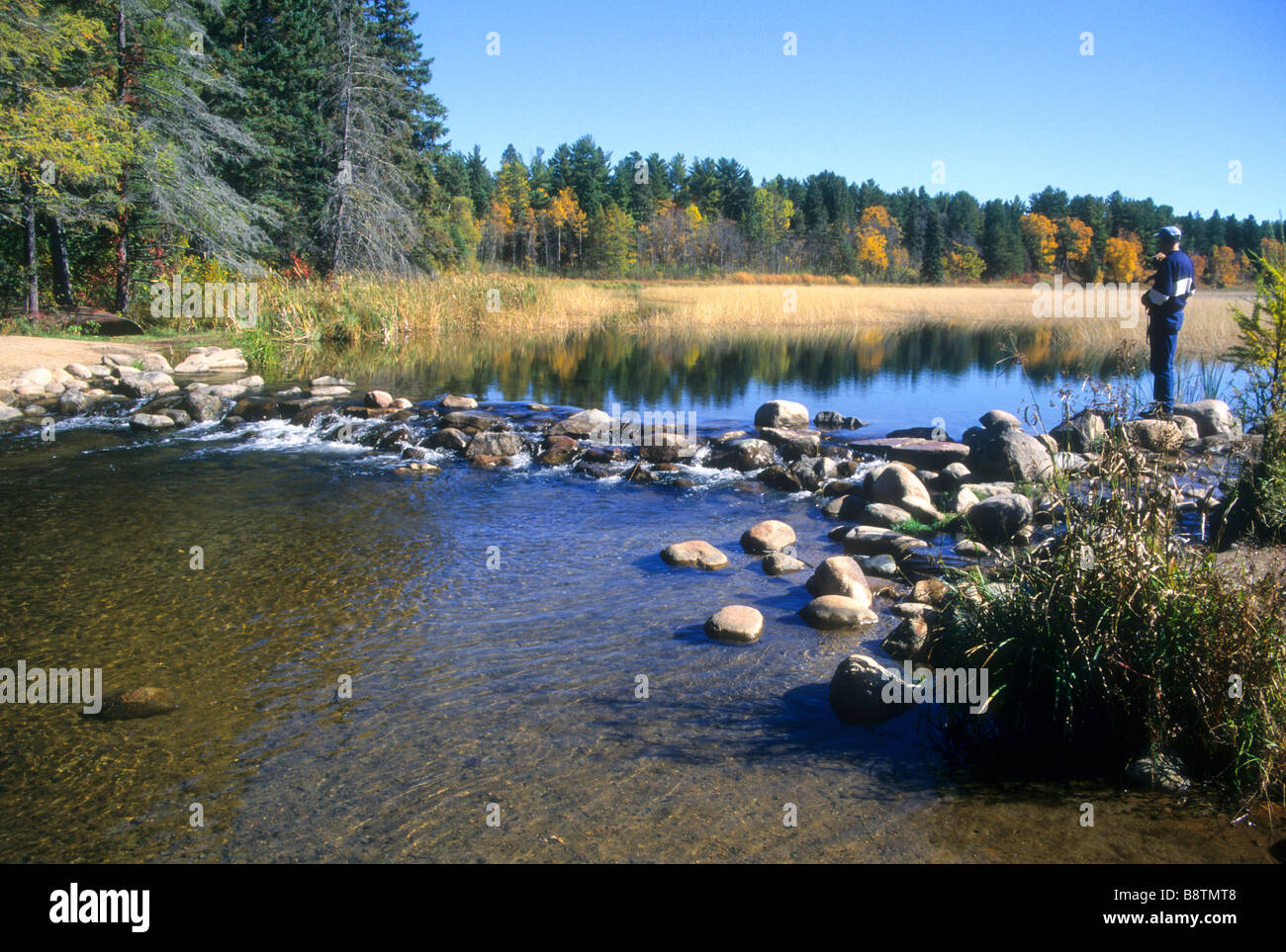 headwater Mississippi River Minnesota forest water flow start begin 