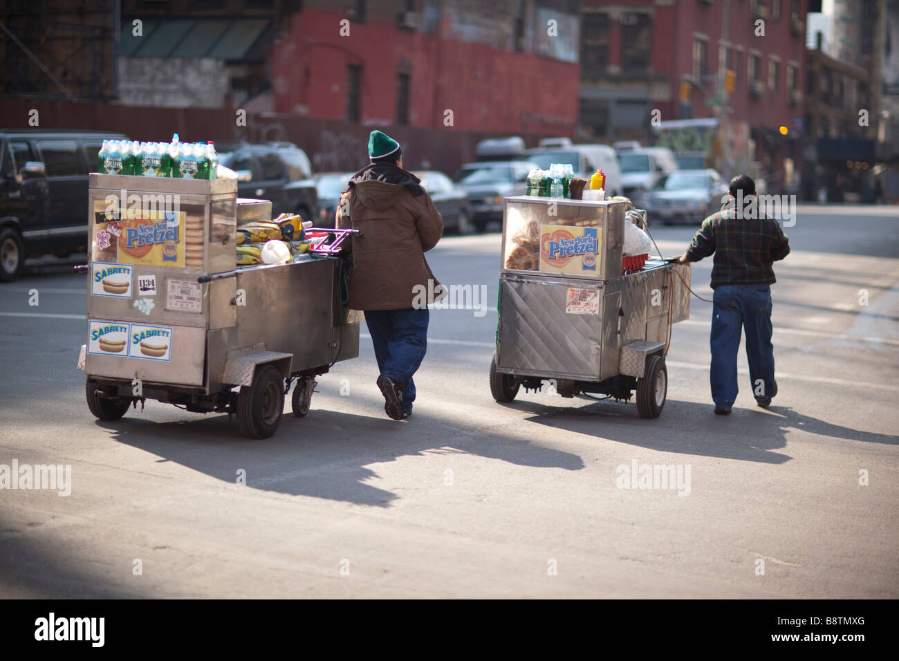 new york hot dog vendors on way to work Stock Photo