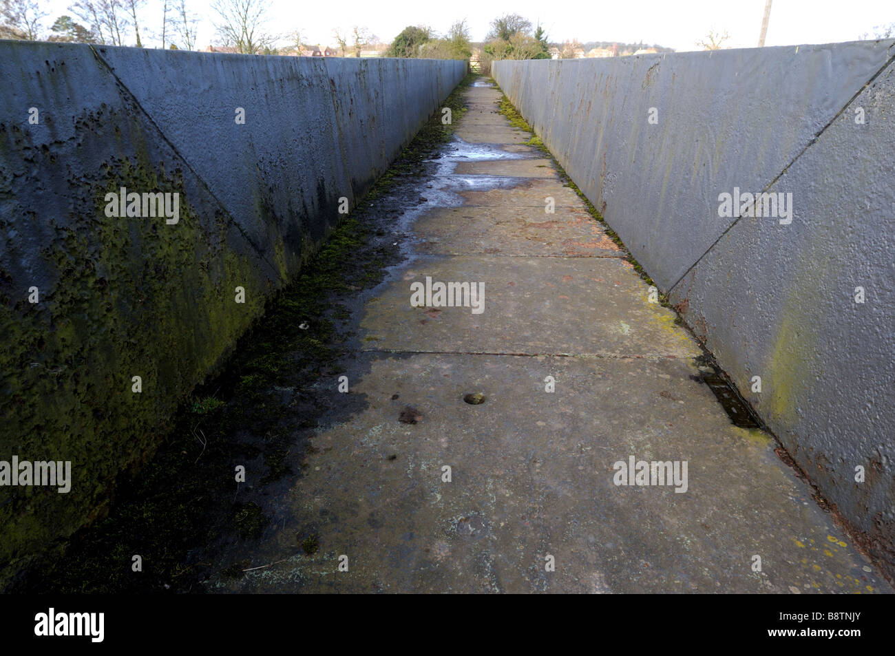 Thomas Telford's cast iron aqueduct at Longdon on Tern, Shropshire, England Stock Photo Alamy