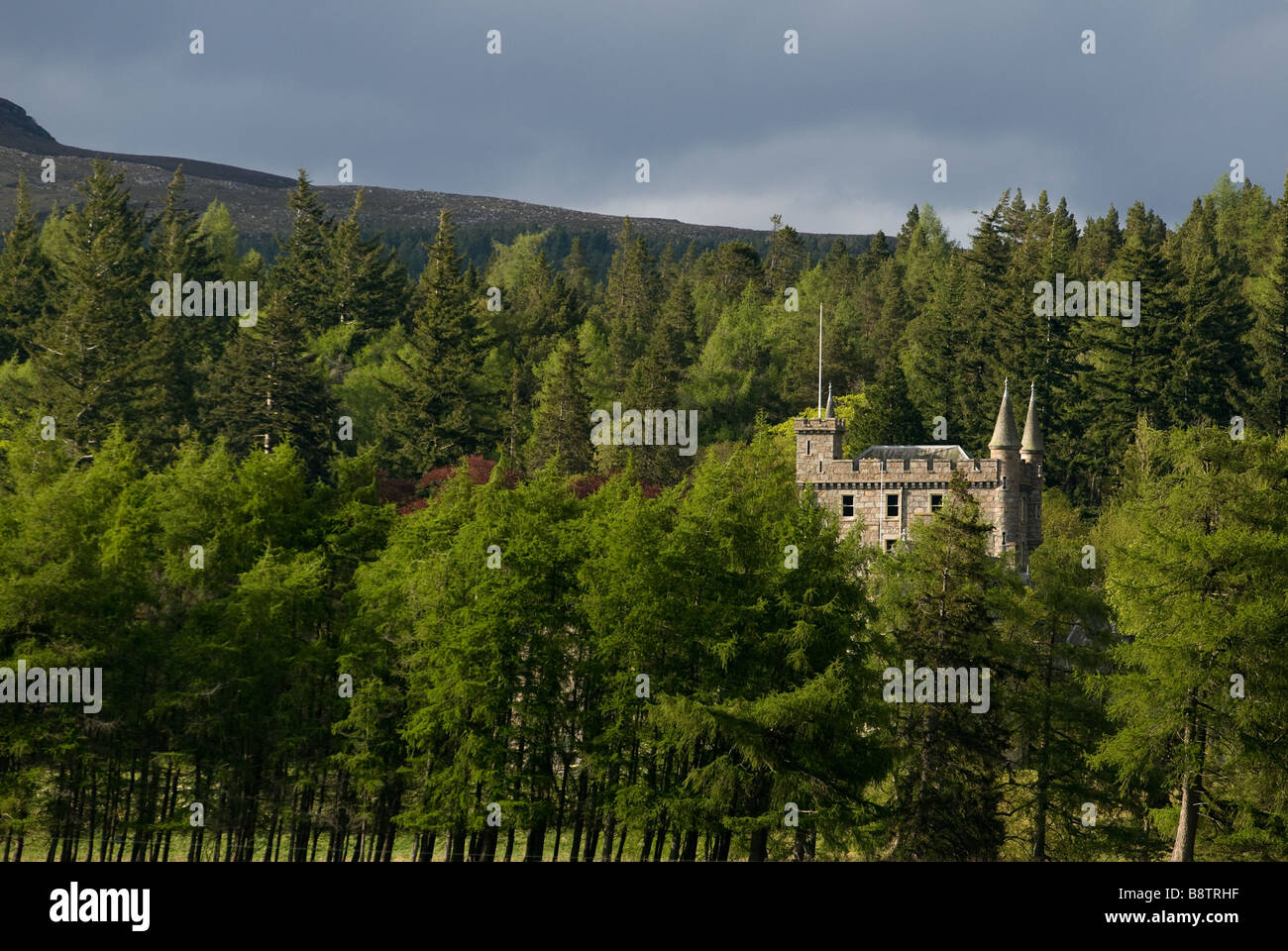 Invercauld Castle High Resolution Stock Photography and Images Alamy