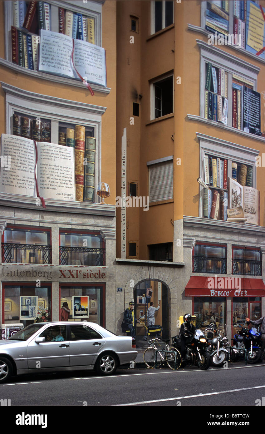 Mural or Wall Paintings of Books & Bookcases on Facade, Lyons or Lyon, France Stock