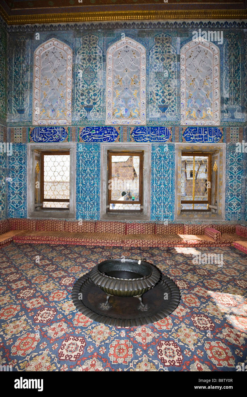 Rooms of Crown Prince at Harem of Topkapi Palace Istanbul Turkey Stock ...