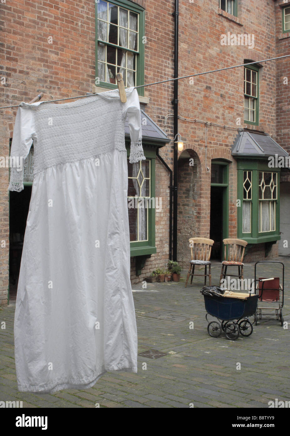 Birmingham Back to Backs Stock Photo Alamy