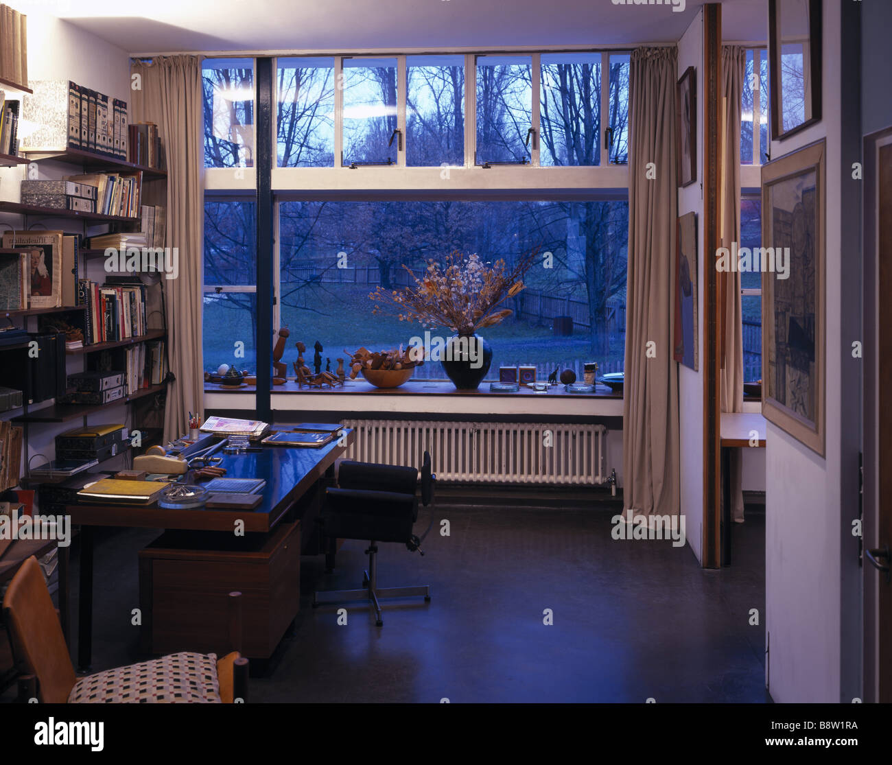 2 Willow Road, Hampstead Stock Photo - Alamy