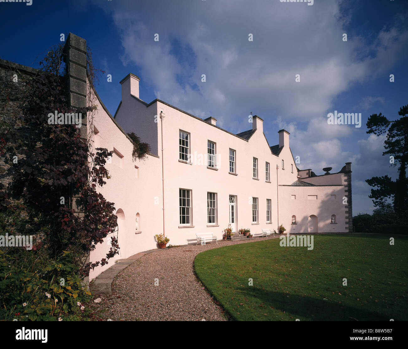 Curved fanlight hi-res stock photography and images - Alamy