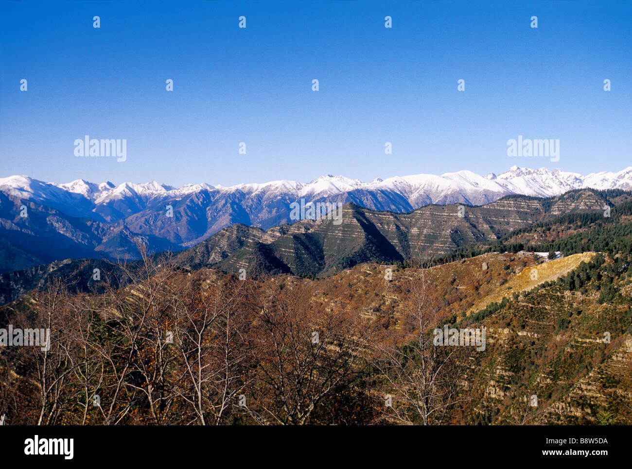 Overview of the Mercantour snowed mountain summits Stock Photo