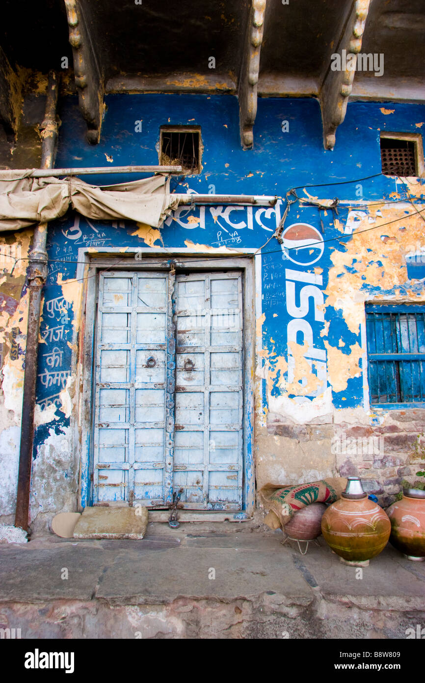 Old shop front Pushkar Rajasthan India Stock Photo