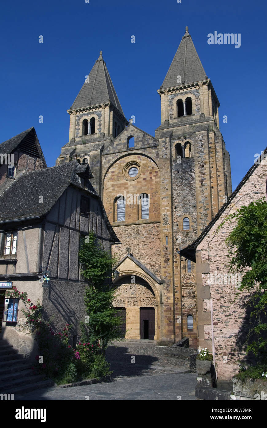 Romanesce church sainte foy hires stock photography and images Alamy