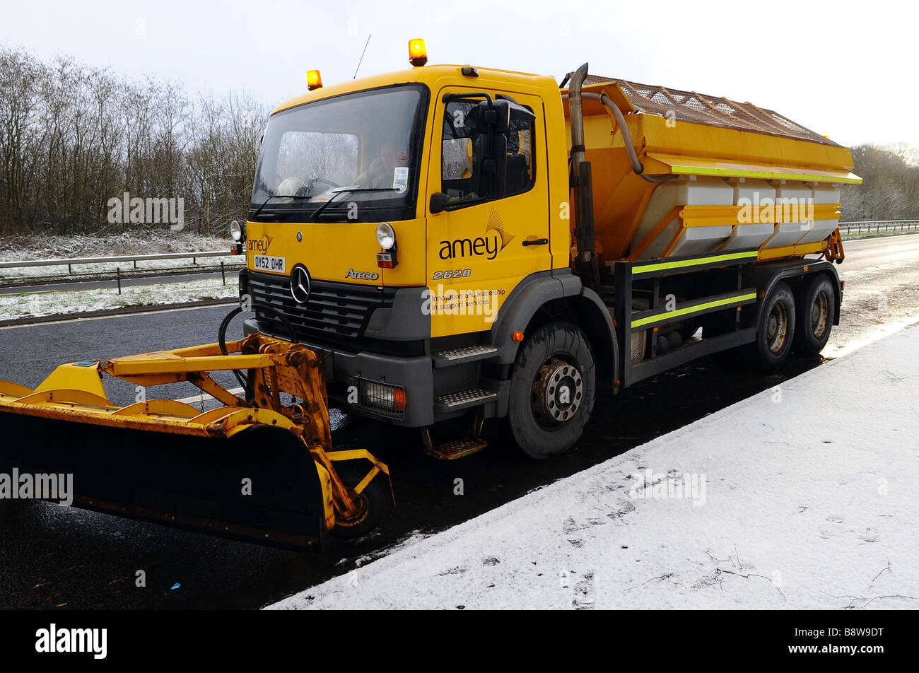 Amey road gritter at work on the A82 at Dumbarton in Scotland February 2009 Stock Photo