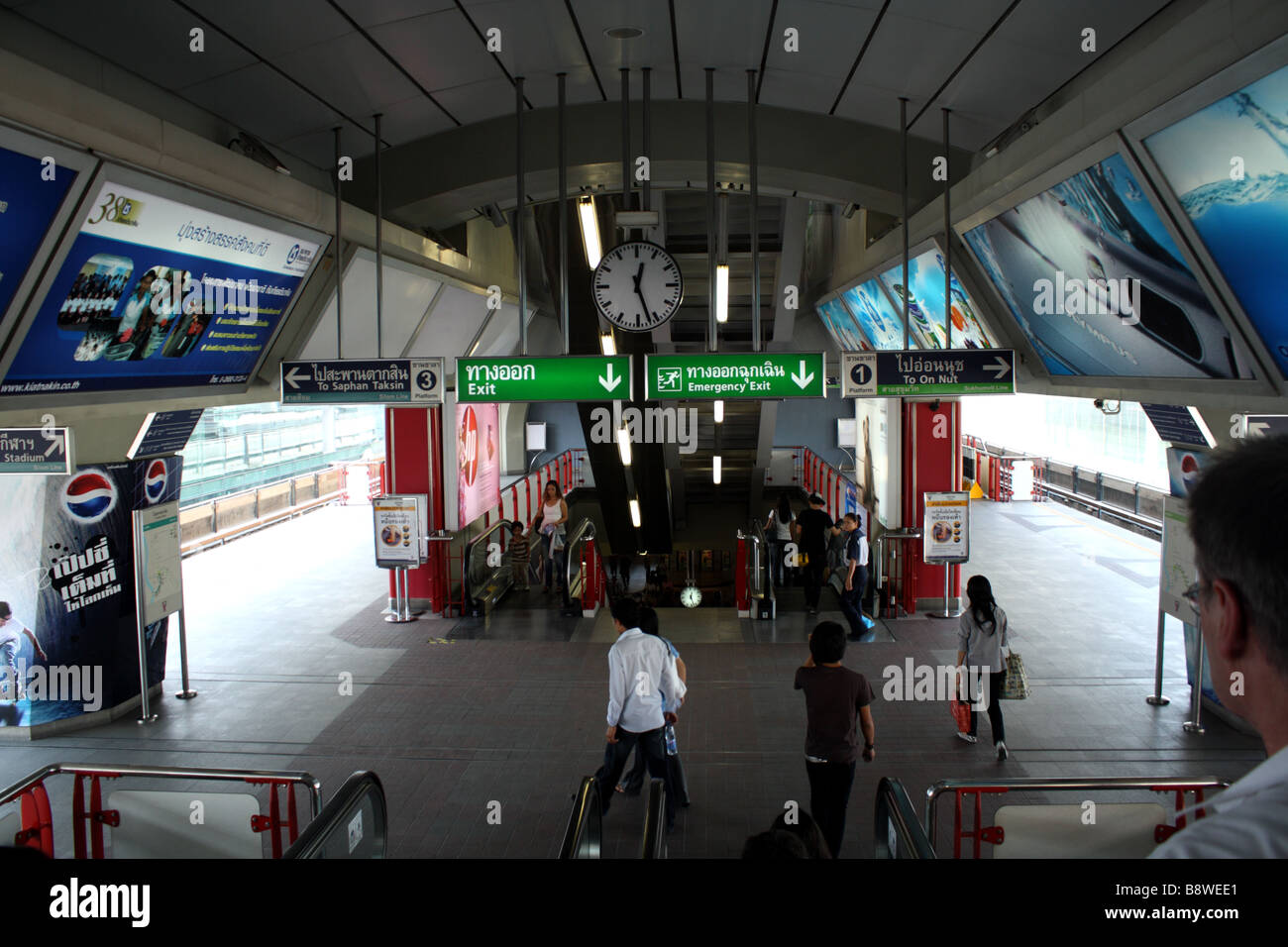 Bts Sky Train Bangkok Thailand Stock Photo Alamy Bts Sky Train Bangkok Thailand Stock Photo Alamy