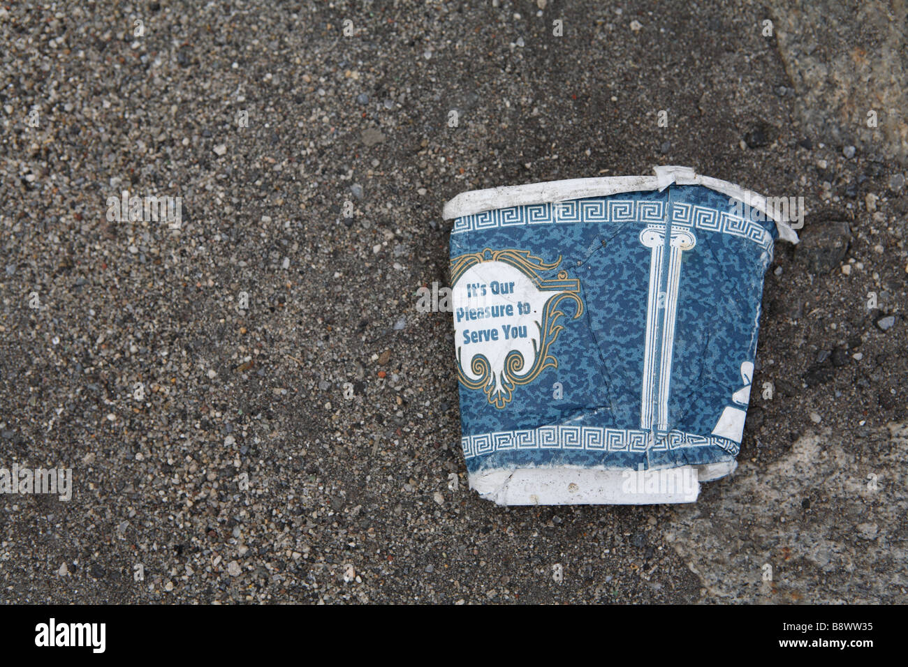 Coffee Cup Litter Stock Photo Alamy