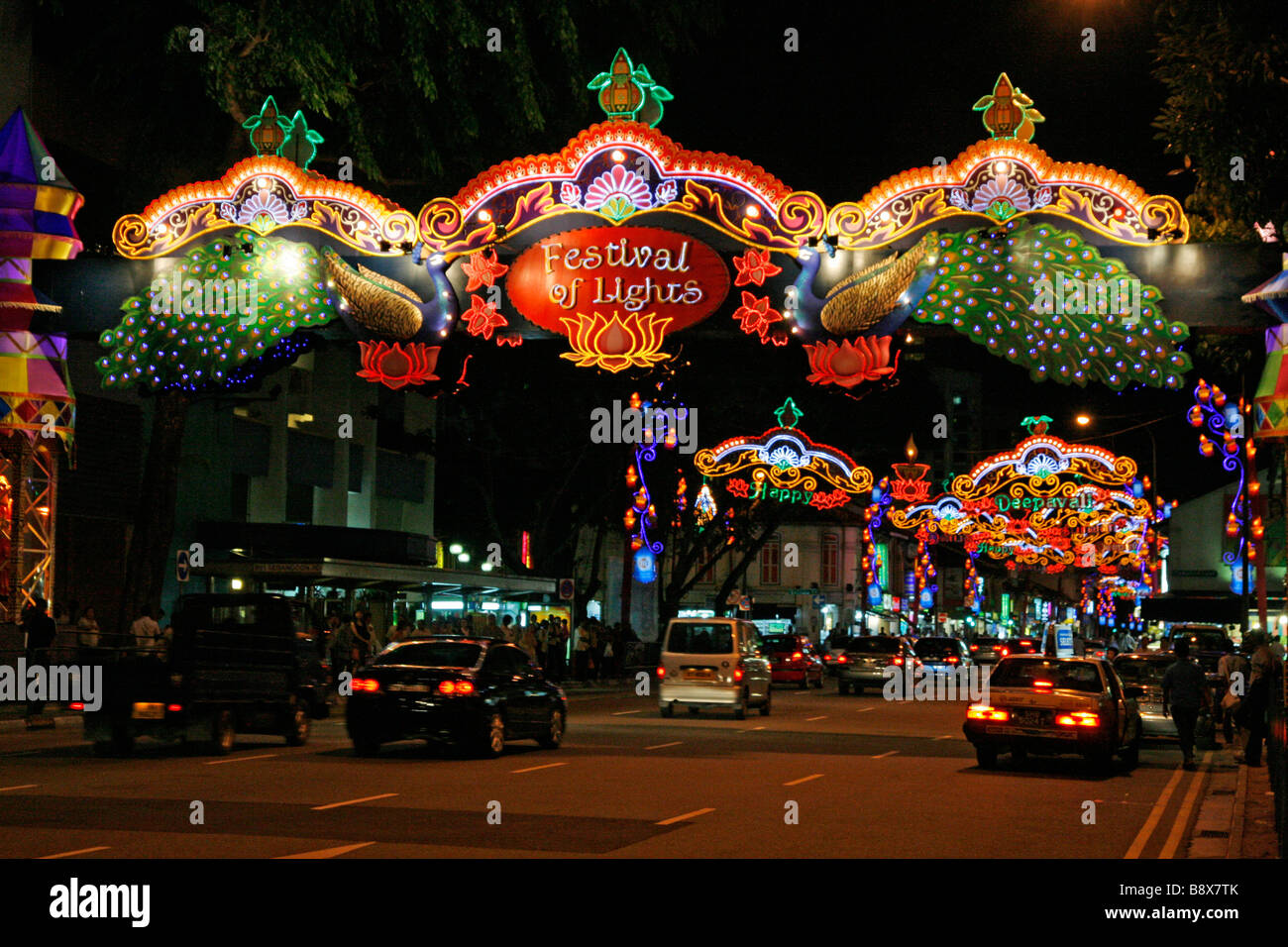 Festive Deepavali decorations, Serangoon Road, Little India, Singapore Stock Photo