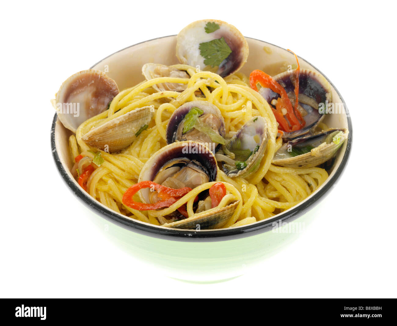 Fresh Clams with Spaghetti and Chilli Stock Photo Alamy