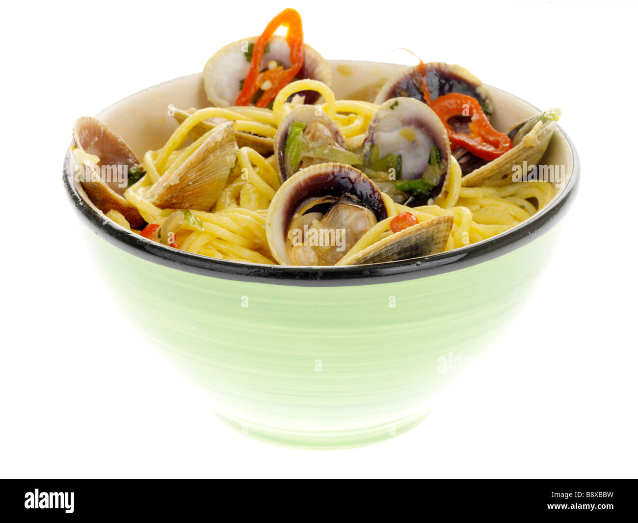 Fresh Clams with Spaghetti and Chilli Stock Photo Alamy