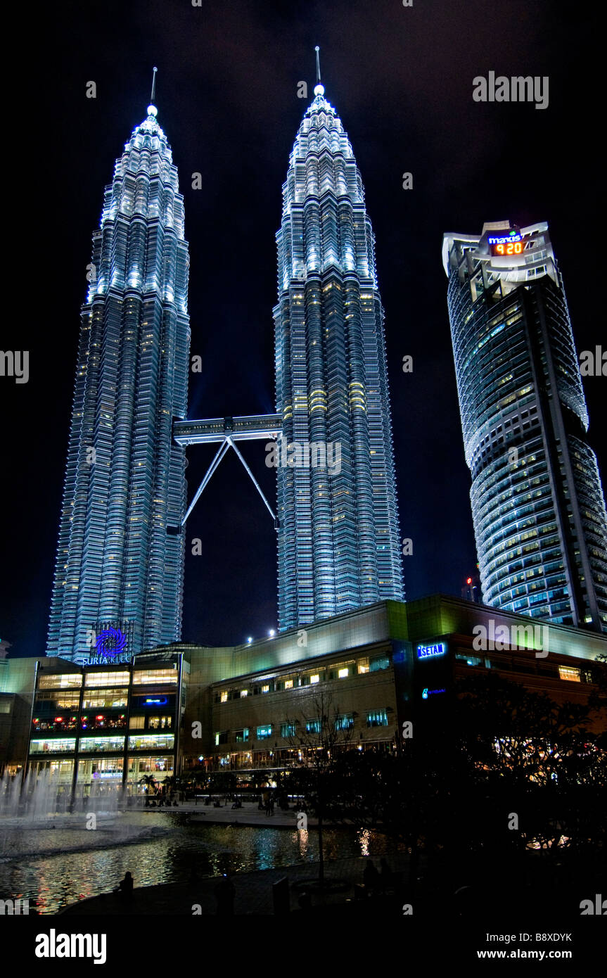 Malaysia Petronas Twin Towers lighted up illuminated at night Kuala Lumpur City Centre KLCC Jalam Ampang Stock Photo