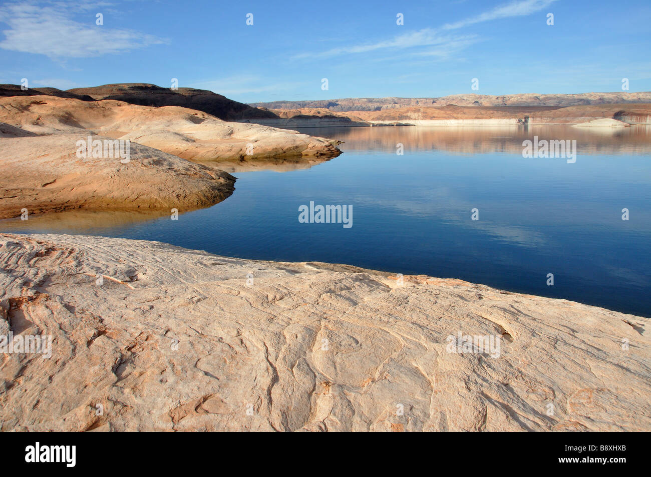 lake powell utah on a calm morning Stock Photo Alamy