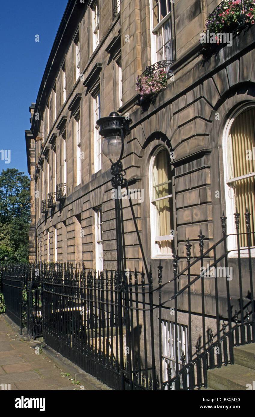 Edinburgh heriot place hires stock photography and images Alamy
