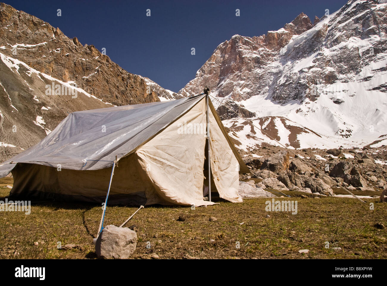 Camping in the Fan mountains, Pamir, Tajikistan, Asia. Stock Photo