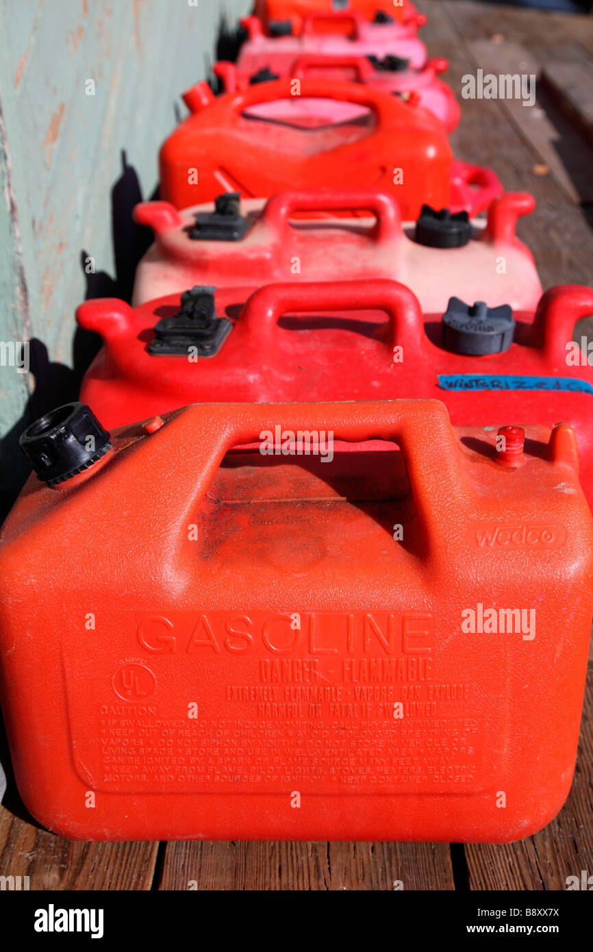 Gas cans hi-res stock photography and images - Alamy