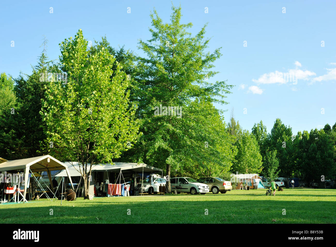 Winterton, KwaZuluNatal, South Africa, landscape, people on summer